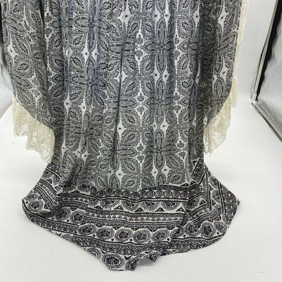 Umgee Boho Tunic Lace trim top Women’s size S - Picture 4 of 6